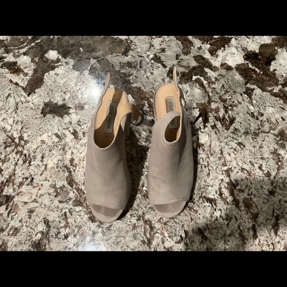 Steve Madden Slyye Open Toe Platform Block Heel 8 - Picture 10 of 12